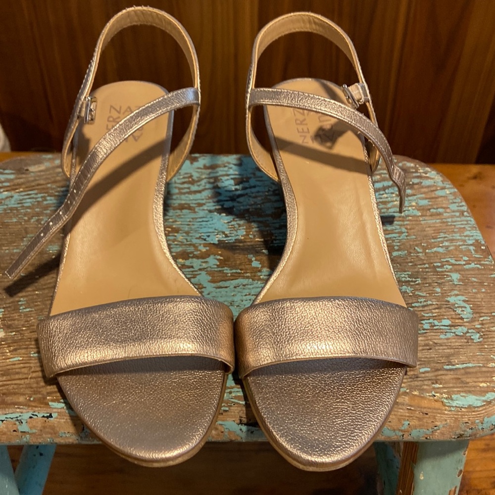 Strappy, gold, metallic, low heels.